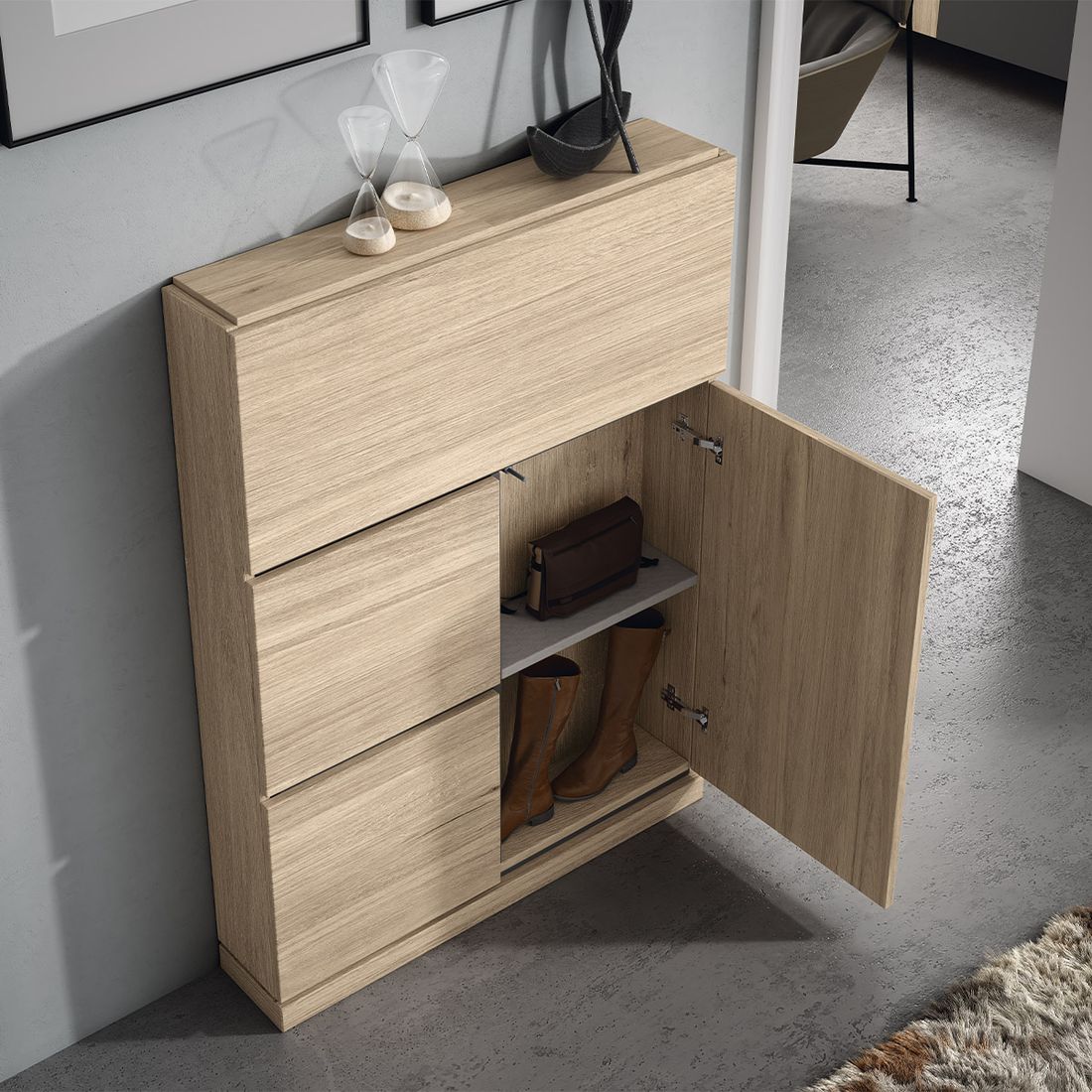 Zapatero con puertas abatibles